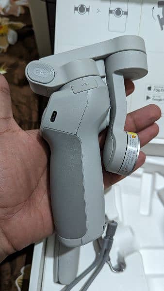 Dji Osmo 4 Dji om 4 Mobile Gimble 10/10 with Box 5