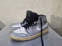 Nike Air Jordan 1 Mids