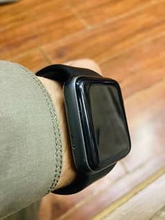 Apple Watch Series 3 42MM 93 Battery Health