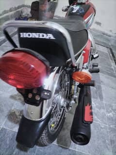 Honda cc125