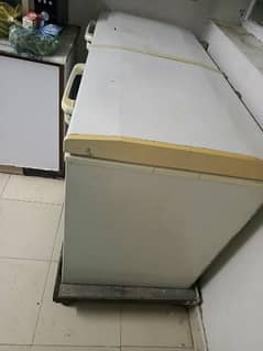 Waves Triplet  Deep Freezer (2 Door)