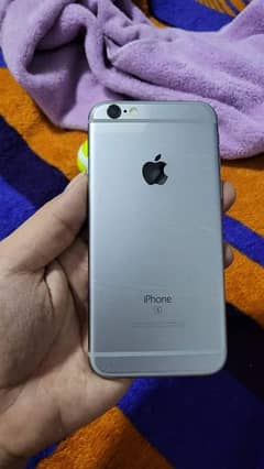 IPhone 6s storage 64GB PTA approved 0325=2452=679 My WhatsApp