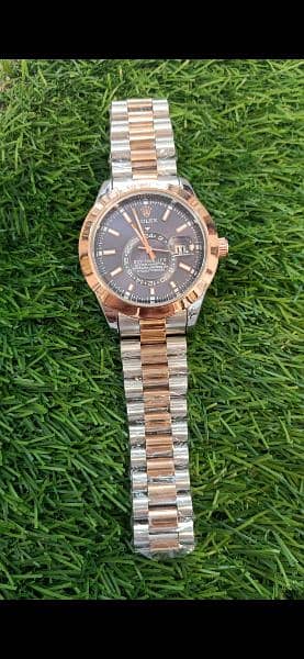 Rolex oyster perpetual date watch. . 0