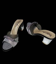 women small heel shoes