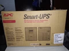 APC Smart UPS SMT 1500i with built-in Batteries
