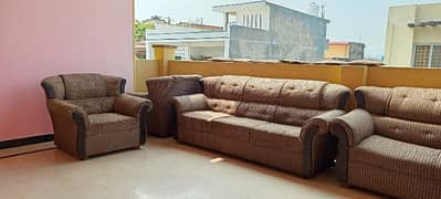 for sale7 seater sofa with cover. 3 table mirror wala.