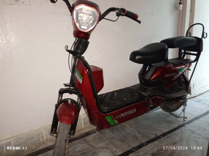 yj future Scooty used 0