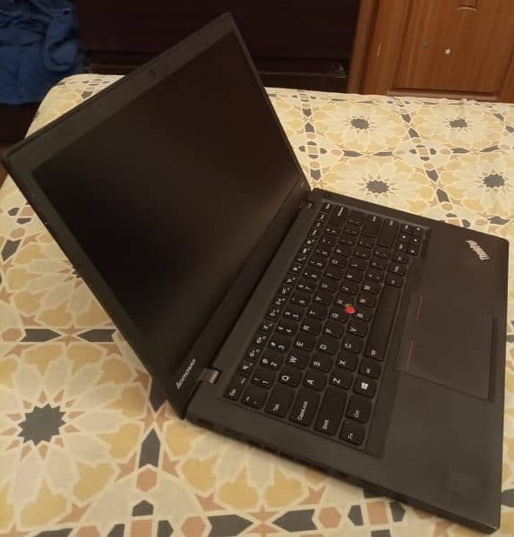 Lenovo T440s Core i7 (4th Generation] 2