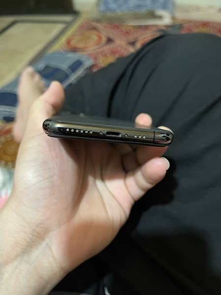 Iphone 11 Pro Grey 4