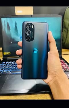 Moto Edge 30 pro Snapdragon 8 Gen 1 Best Camera Result Or Gaming Phone