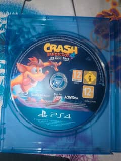 PS4 Crash bandicoot 4 ki CD hai thori use hai scratch less hai