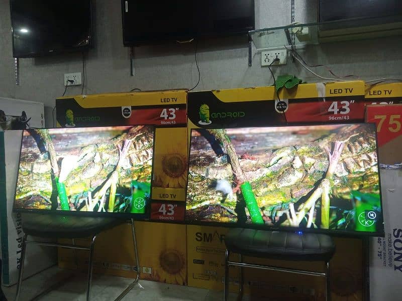 Chill n hot  offer 43 inch Samsung smrt tv 3 year warranty O32245O5586 0