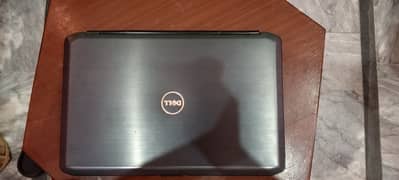 Dell laptop Core i7  ssd 128 Ram 8