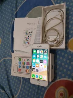 iPhone 5s 64gb pta approved good battery timing with box charger