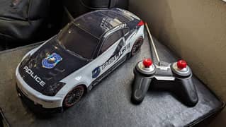 Nissan 350 z RC car 1/16 good condition