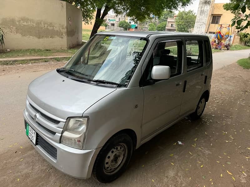 Suzuki Wagon R 2013 1