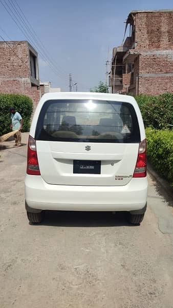 Suzuki Wagon R 2020 1