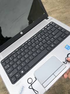 HP Laptop Probook (440)