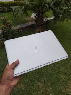 HP elitebook 1040 G3 for sale