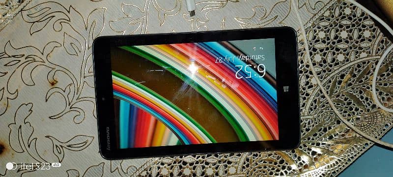 Lenovo window tab 2gb ram 64 hard disk 2