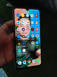 VIVO V21 E