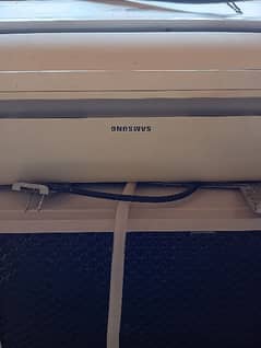 Samsung 1 ton AC everything okay gas store with 10fit pipe