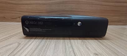 Xbox 360 e-slim 250 gb J-tag