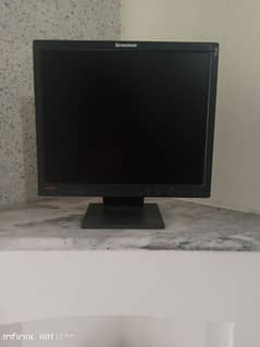 Lenovo LCD 17 inch full ok condition