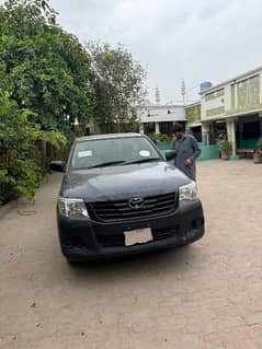 hilux single cabin