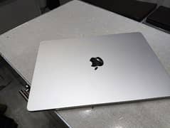 macbook pro air i5 i7 i9 M1 M2 M3