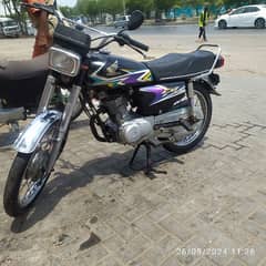 Honda 125 black for sell