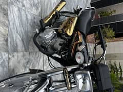 Honda 125 Special Edition Gold edition