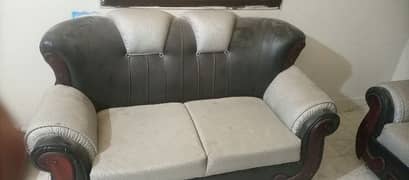 8 Seater sofa set for sale