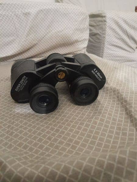 binoculars 2