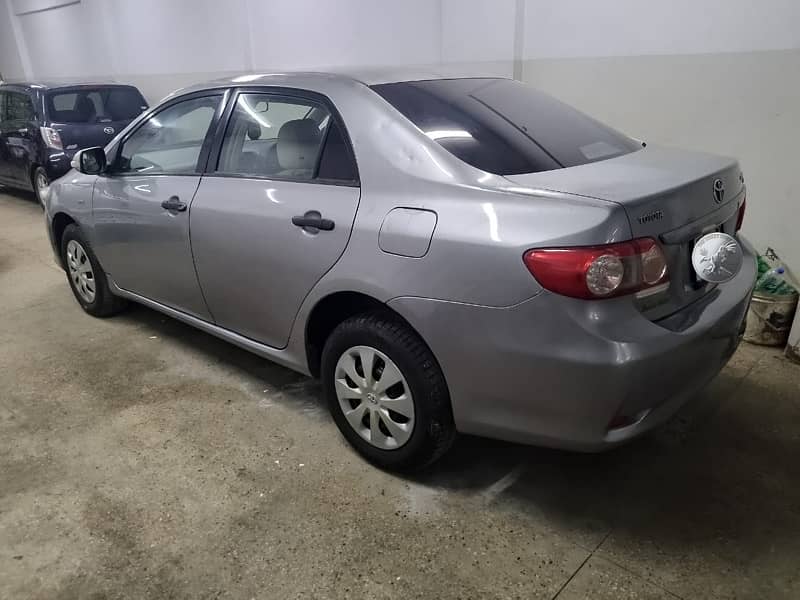 Toyota Corolla GLI 2013 2