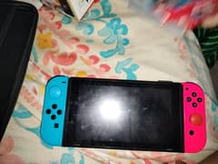 NINTENDO SWITCH WITH ALL ASSESORIES