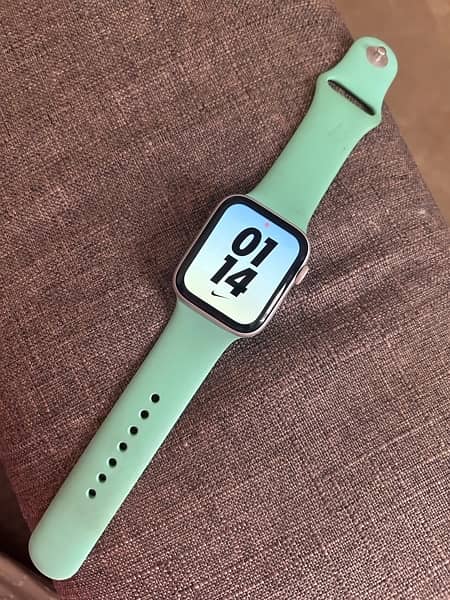 Apple watch Nike series 6, 44mm. 3