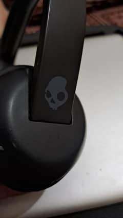 skullcandy bluetooth headphones orignal