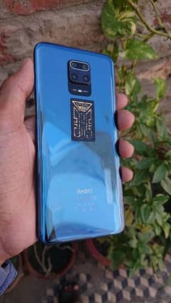 Redmi note 9 pro with box