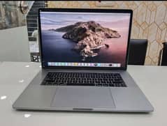 MacBook pro 2018 (15inch) i9 32GB ram 512GB SSD