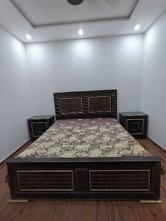 double bed / single bed / bed dressing table