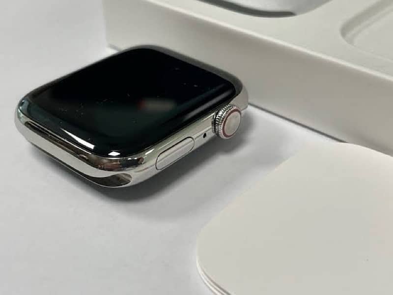 Apple Watch Series 7 Stainless Steel 41mm 0