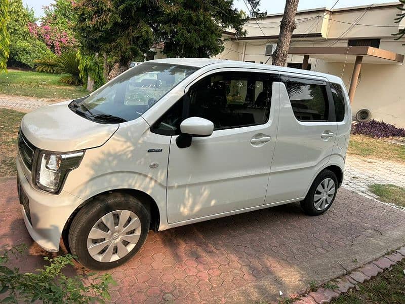 Suzuki Wagon R 2019 14