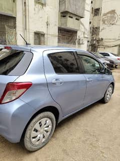 Toyota Vitz 2015