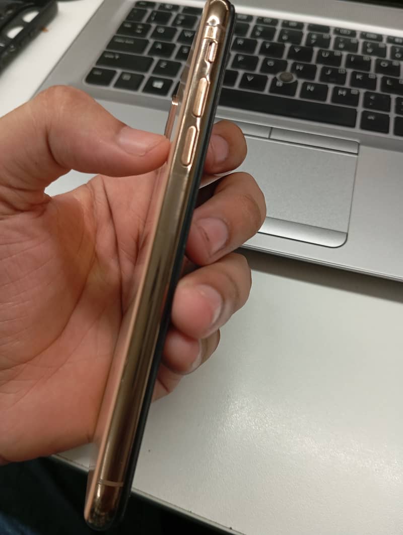 iPhone XS 256GB not PTA 3