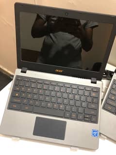 Asus Chrome Book