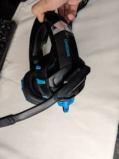 Gaming headphones