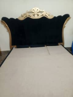 King size bed