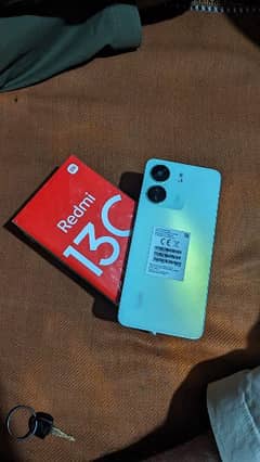 Redmi 13c bilkul new phone ha only 10 din uzz Kiya ha bus