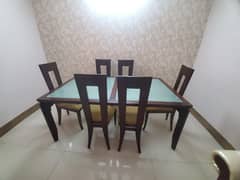 6 person dinning g table